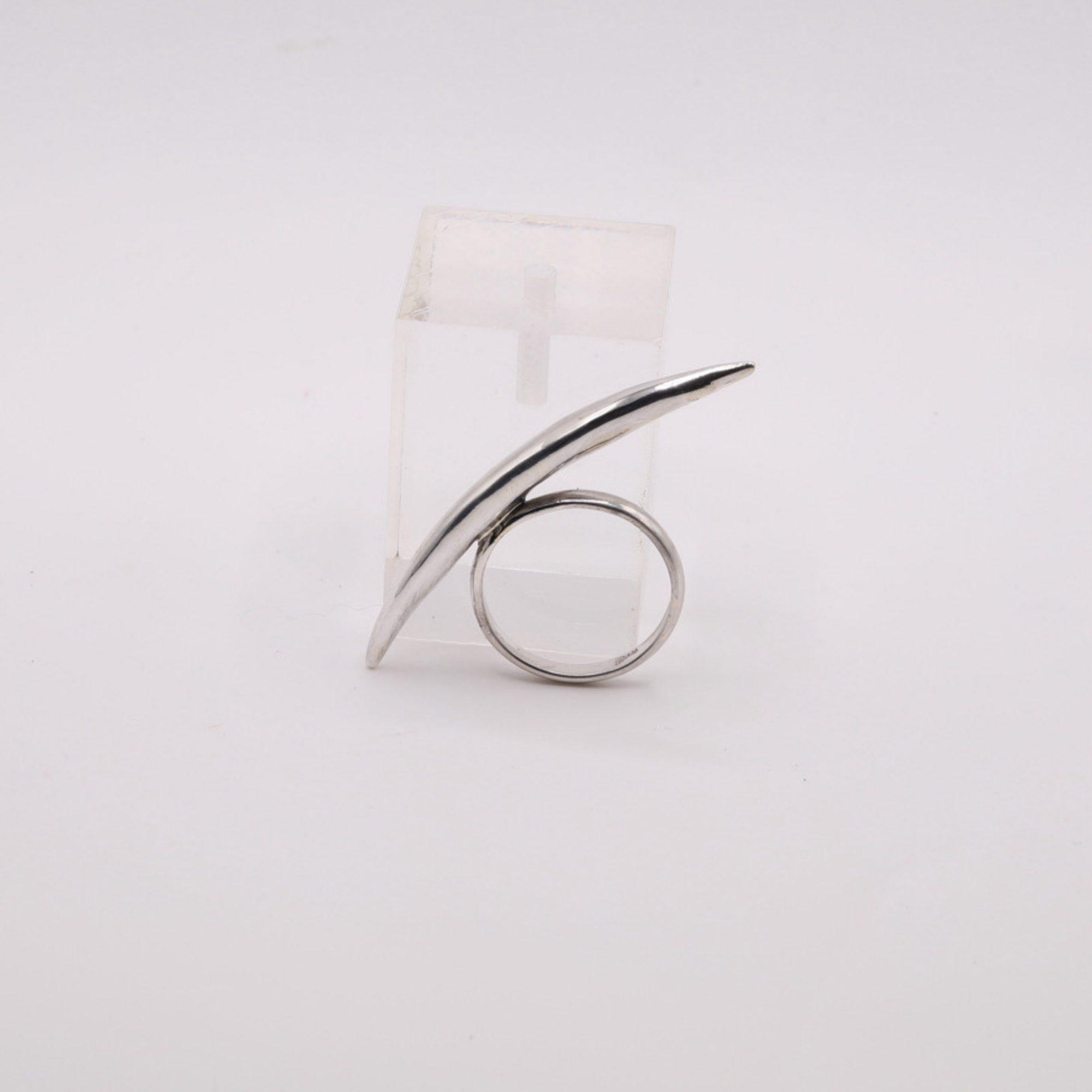 Bird in Flight Ring