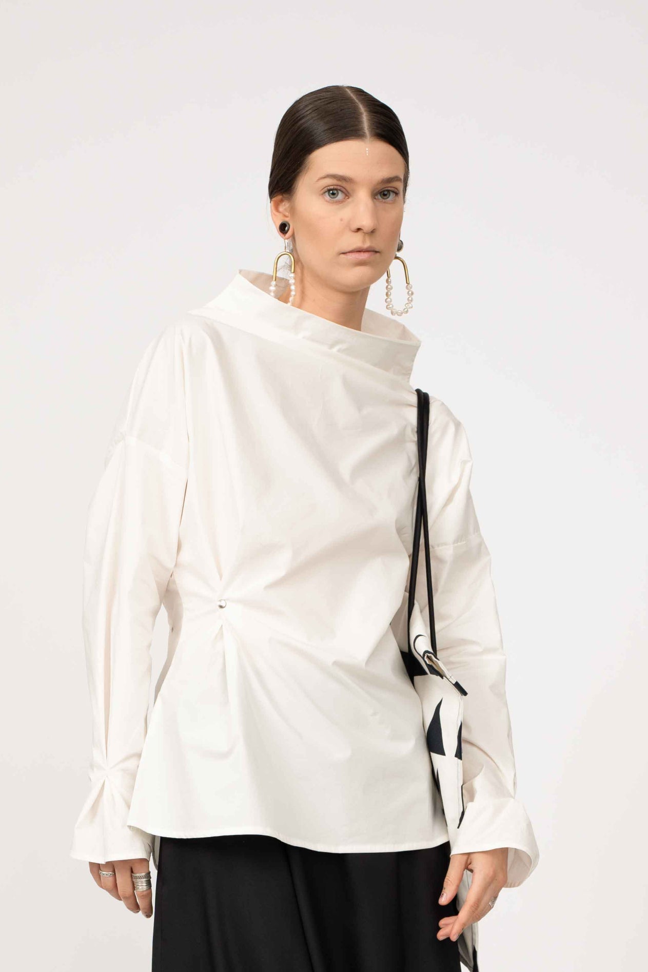 Geometric shirt with snaps