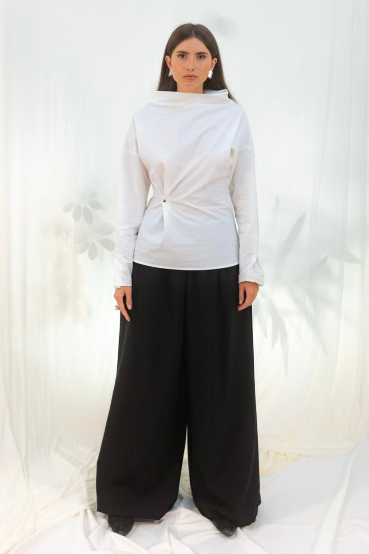 Geometric shirt with snaps