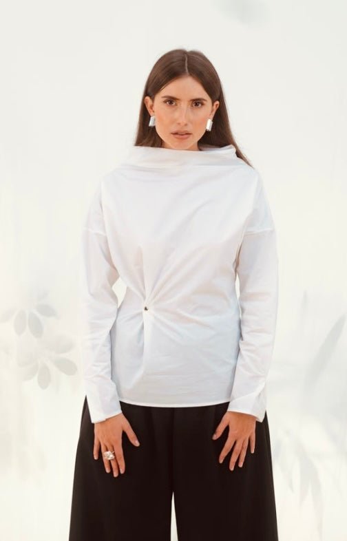 Geometric shirt with snaps