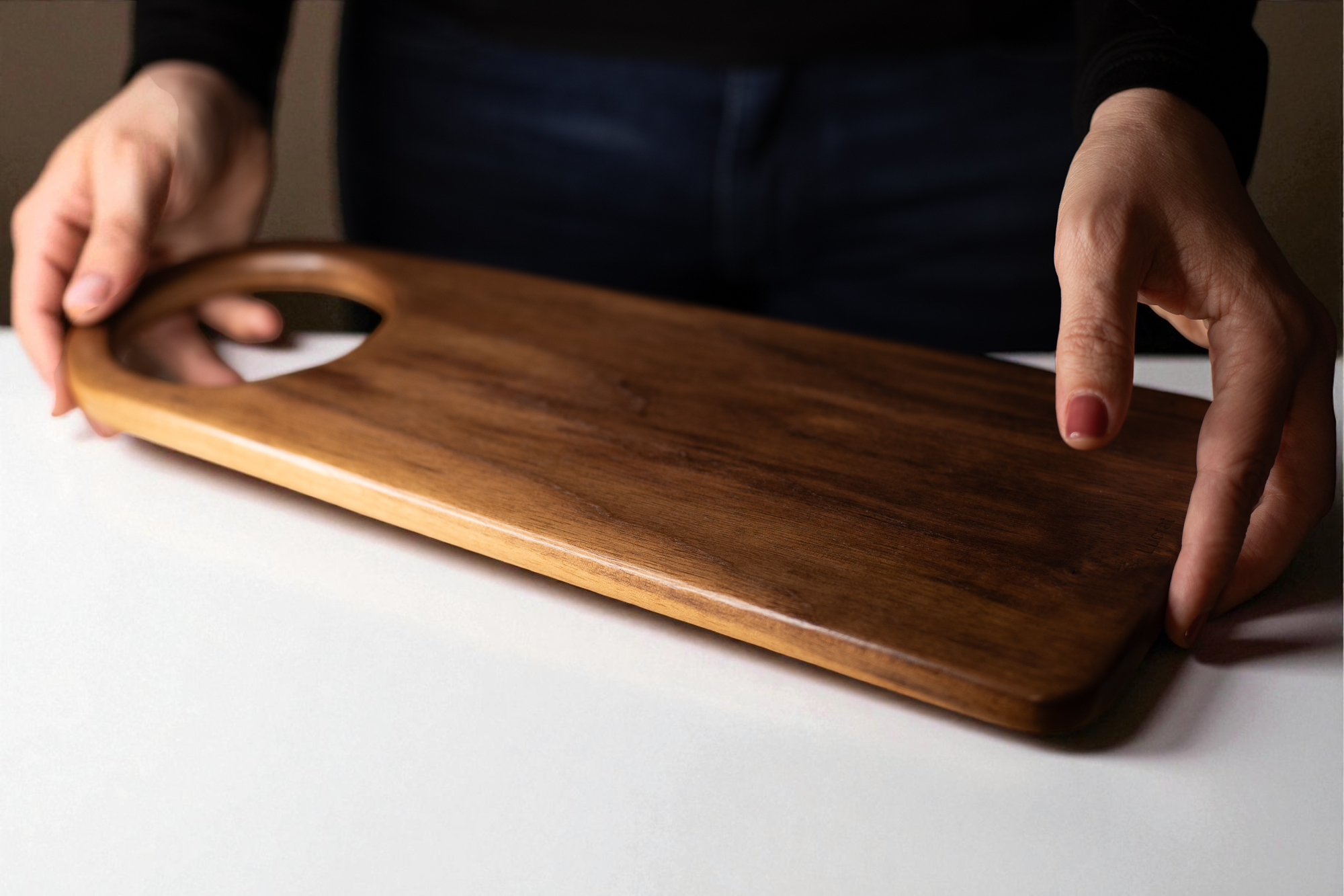 serving board/ walnut