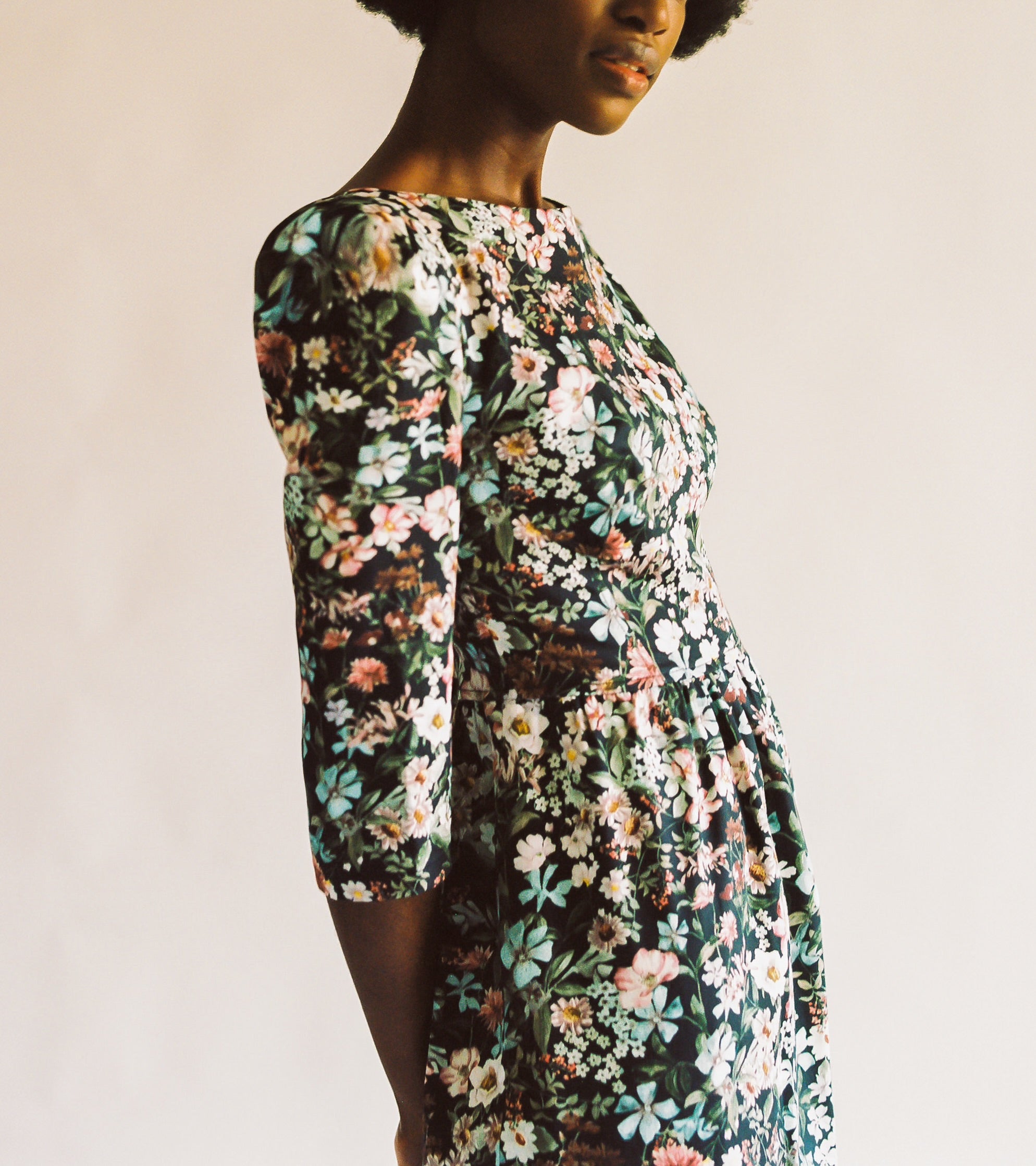 Anais Bateau Neck Dress with Corset Seam Details / Black Floral Cotton