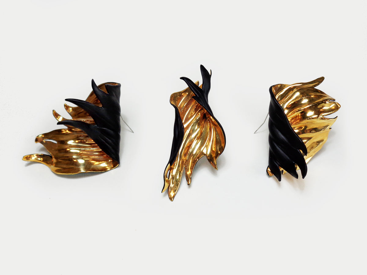 REVERSED GRAVITY BROOCH #3