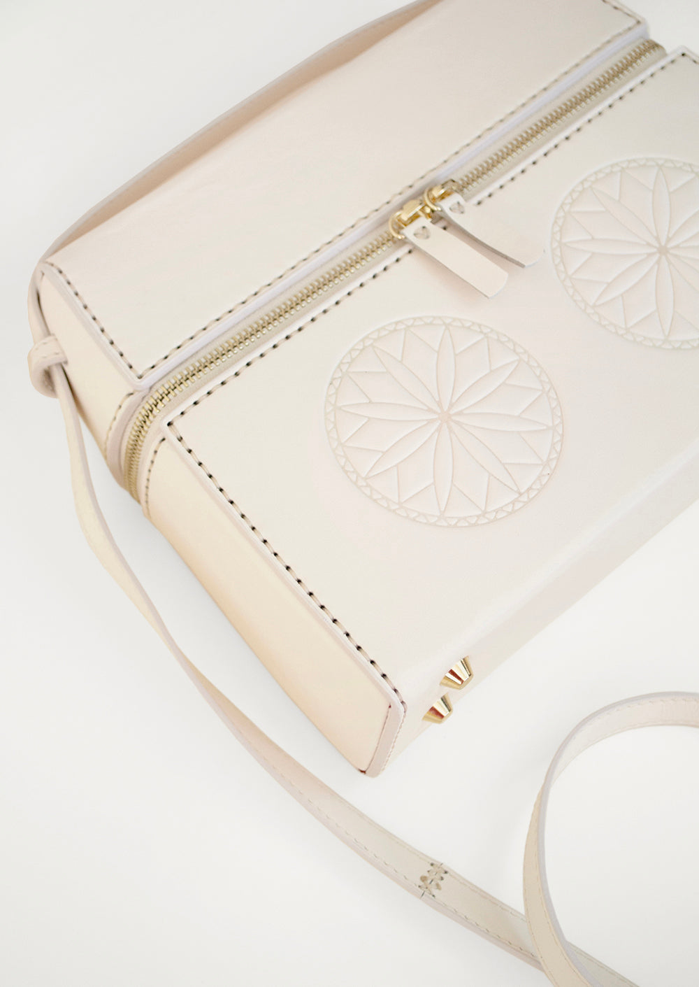 The Heirloom Bag Ivory