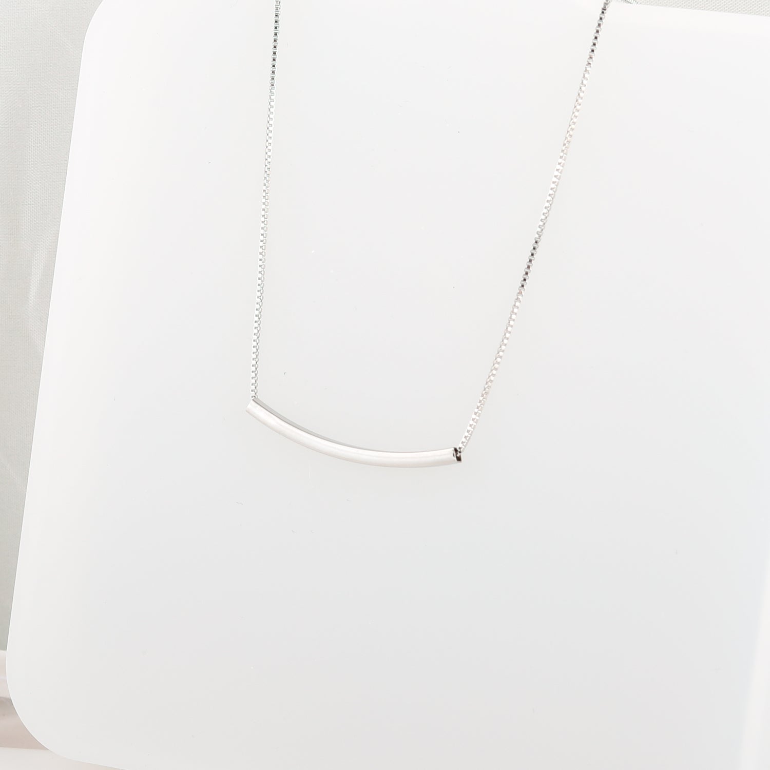 Fidget tubular pendant