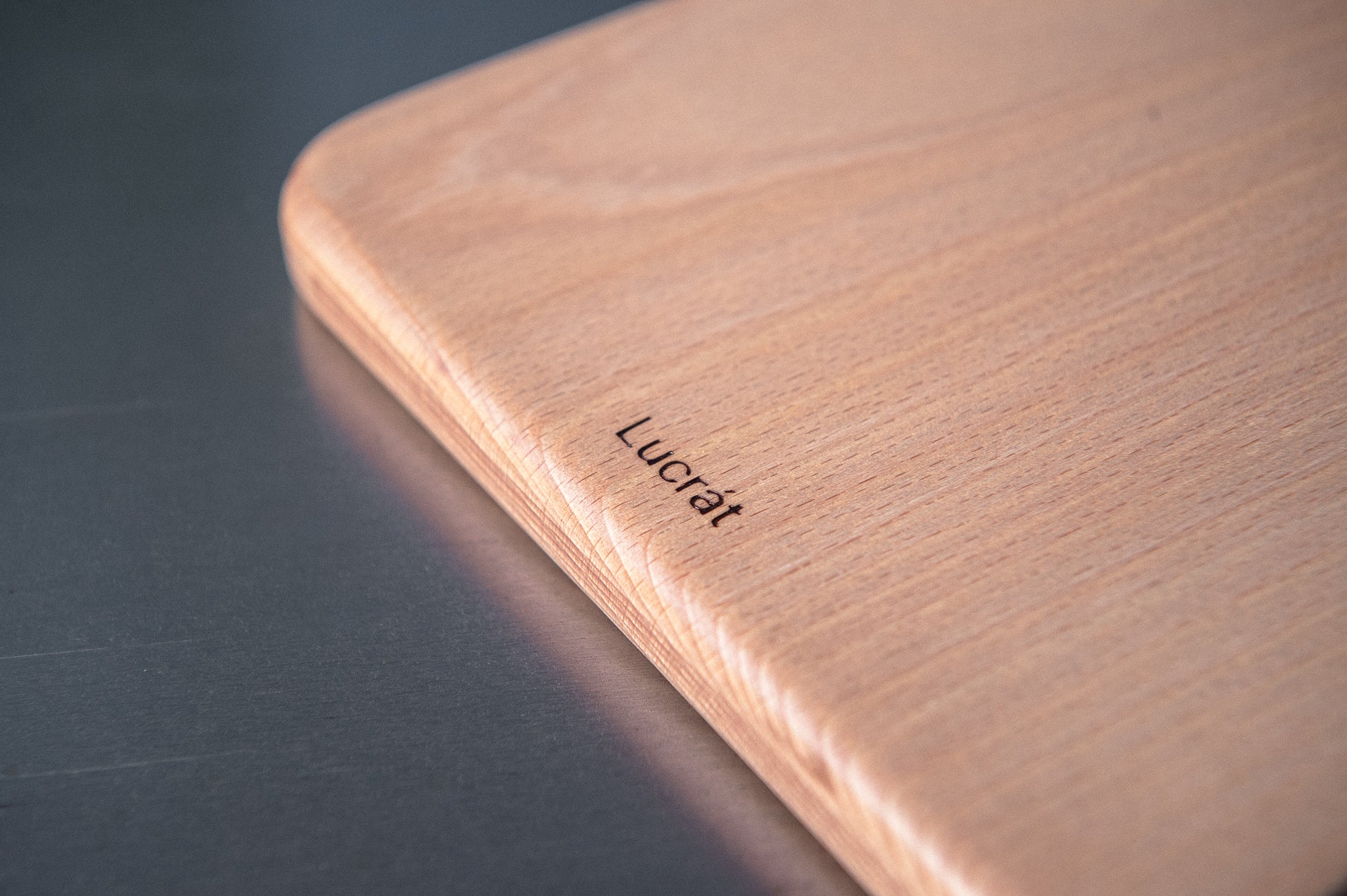 serving board/ beech