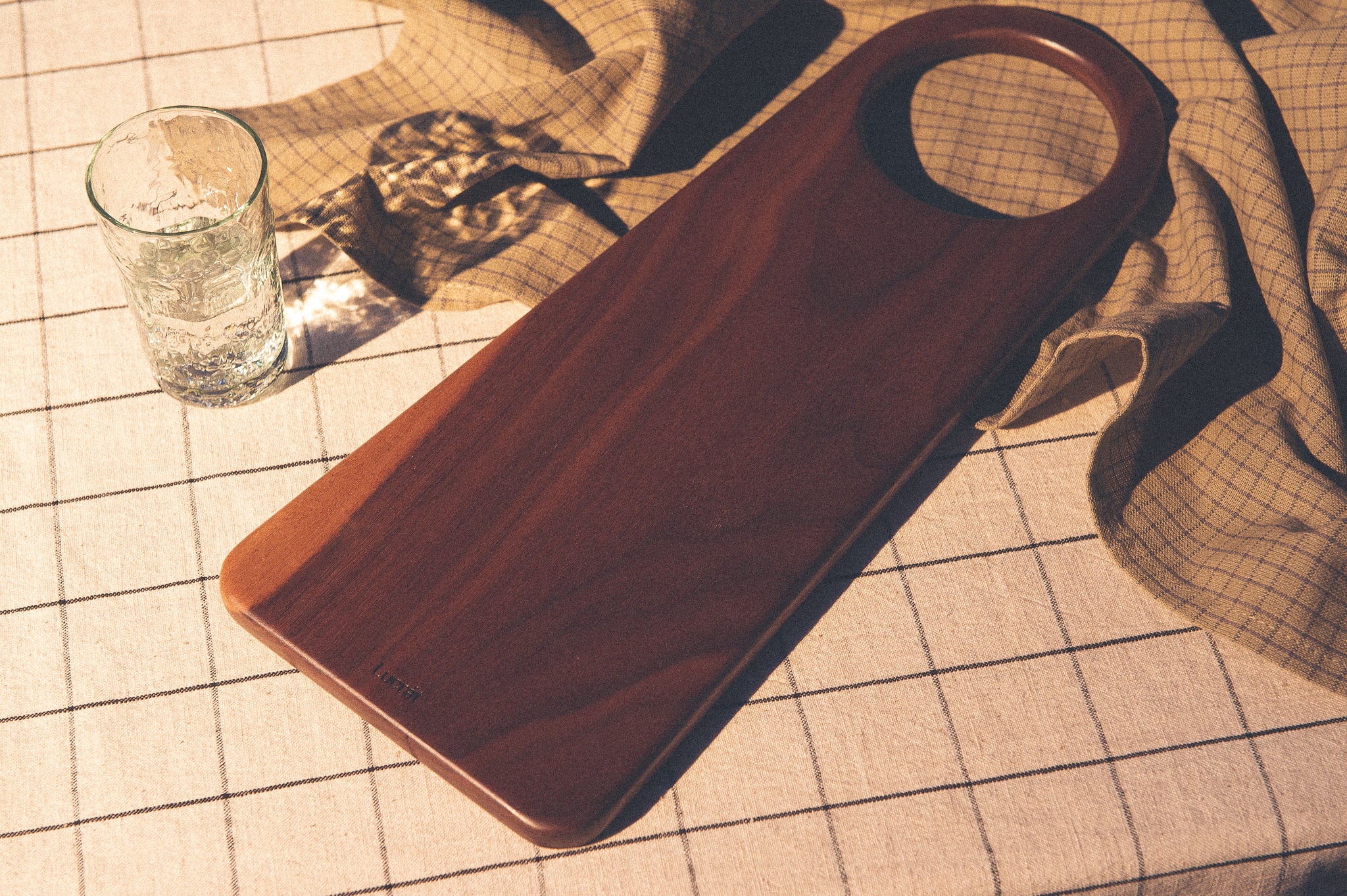 serving board/ walnut