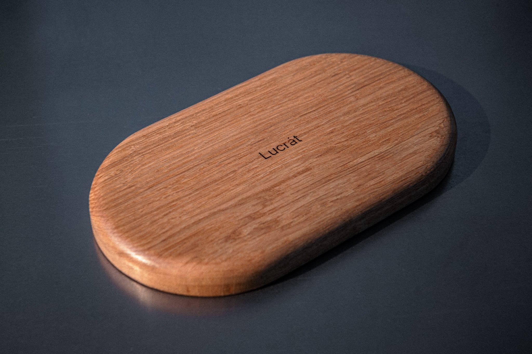 tray/ oval/ oak