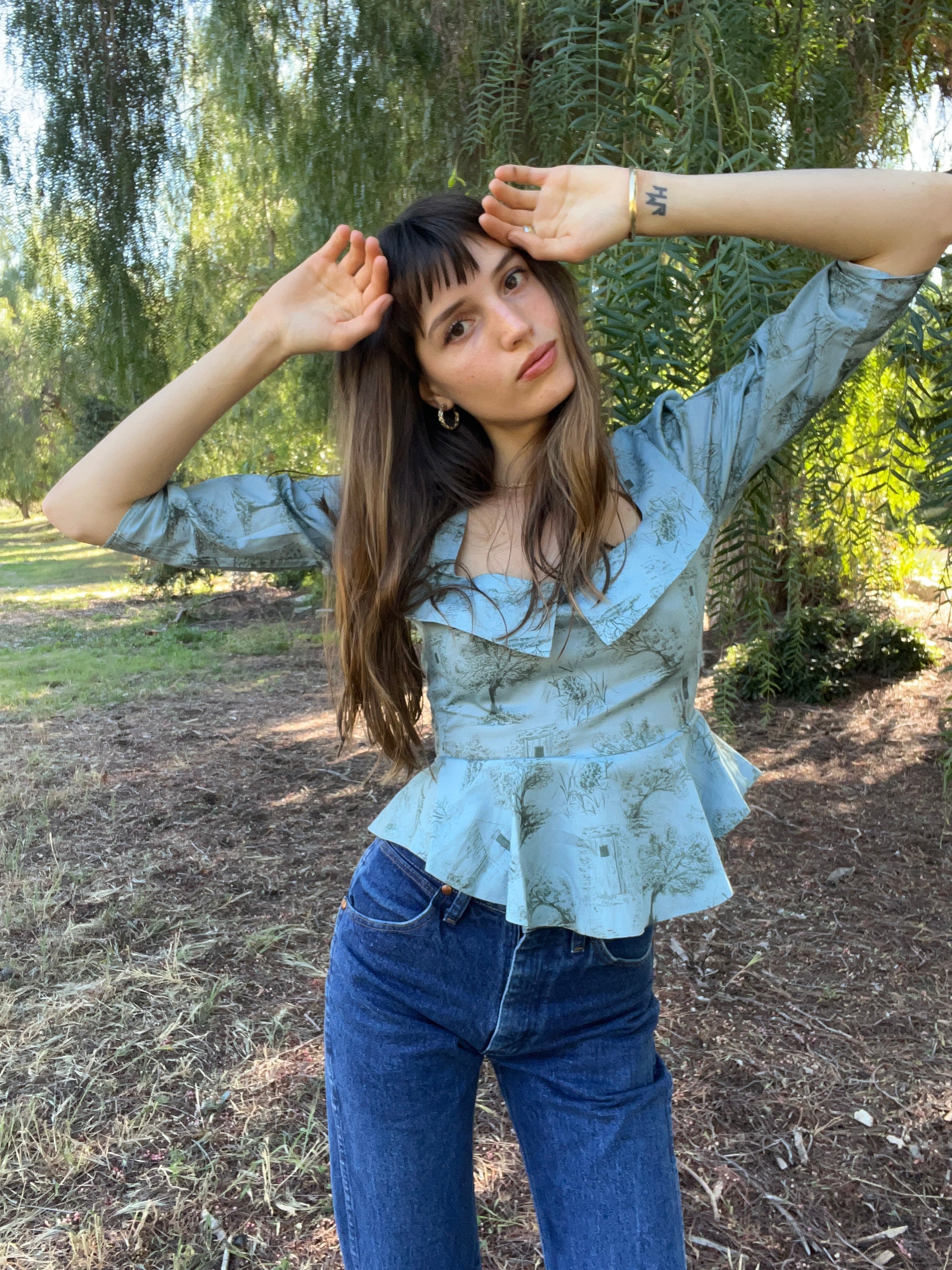Mari Top / Cottage Blue + Pewter Green Toile Cotton