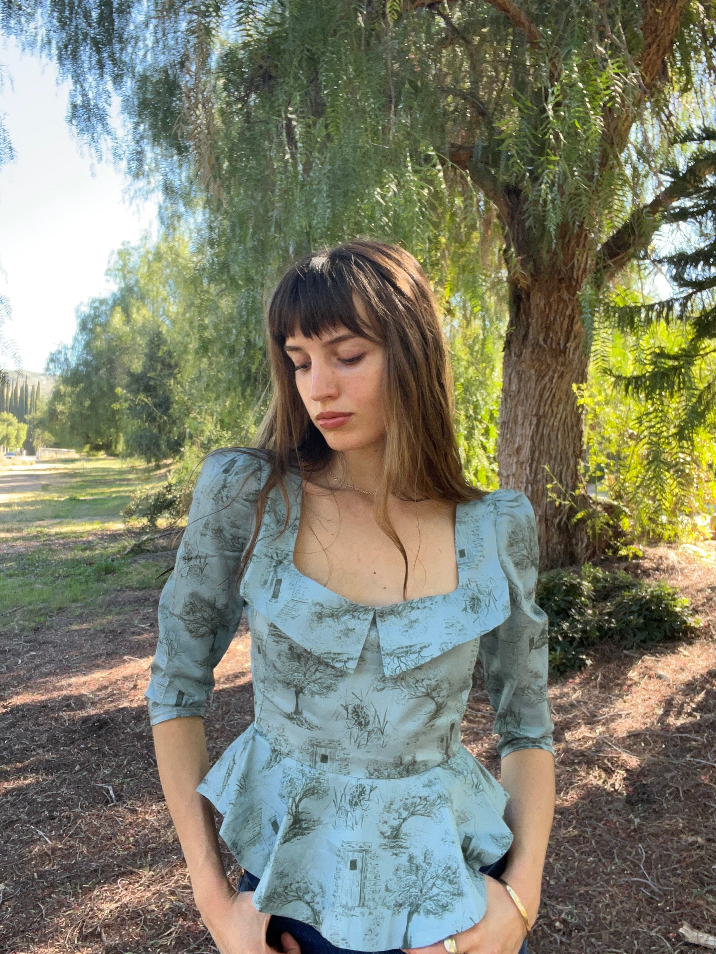 Mari Top / Cottage Blue + Pewter Green Toile Cotton