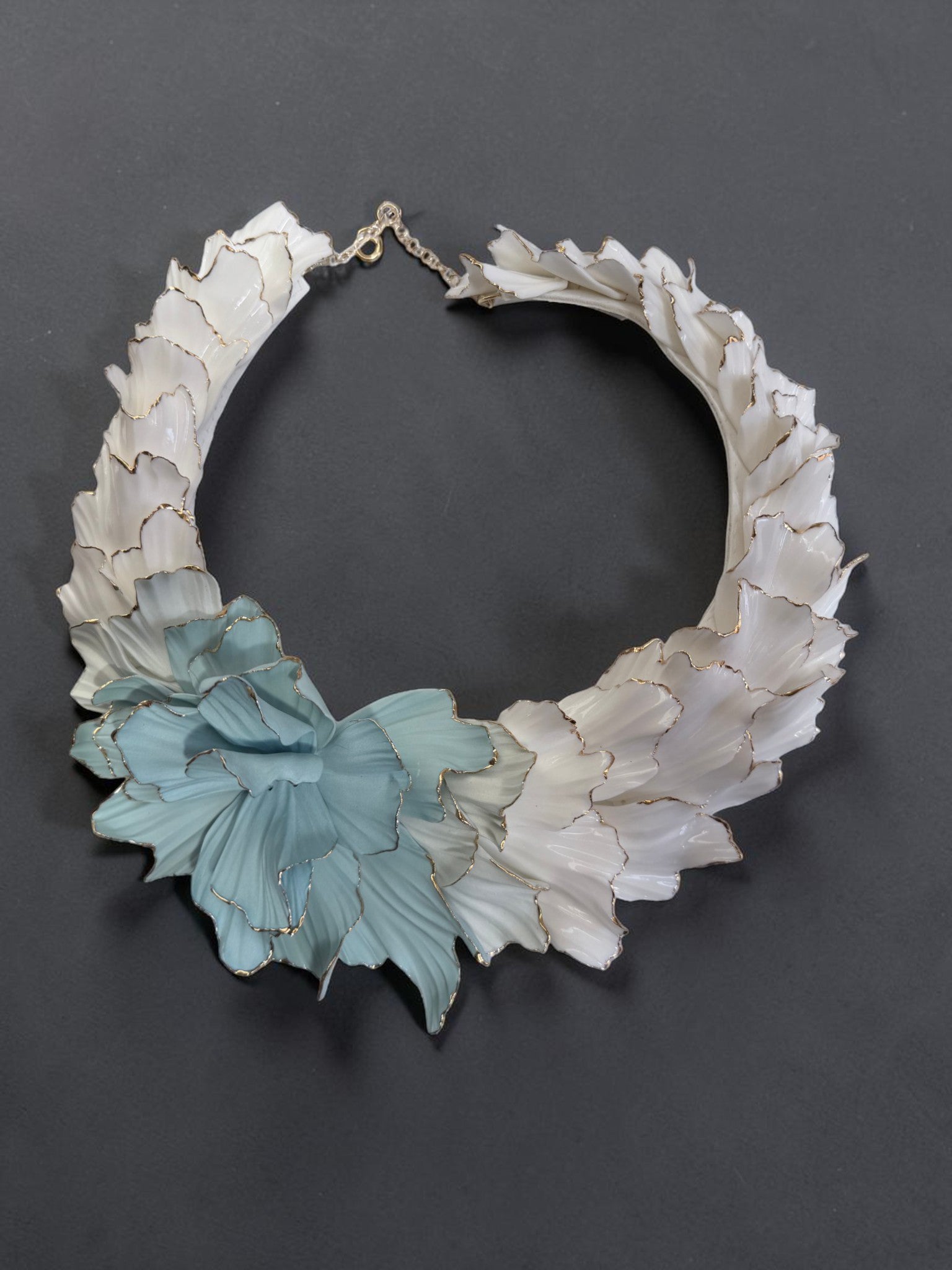 CORAL REEF NECKLACE
