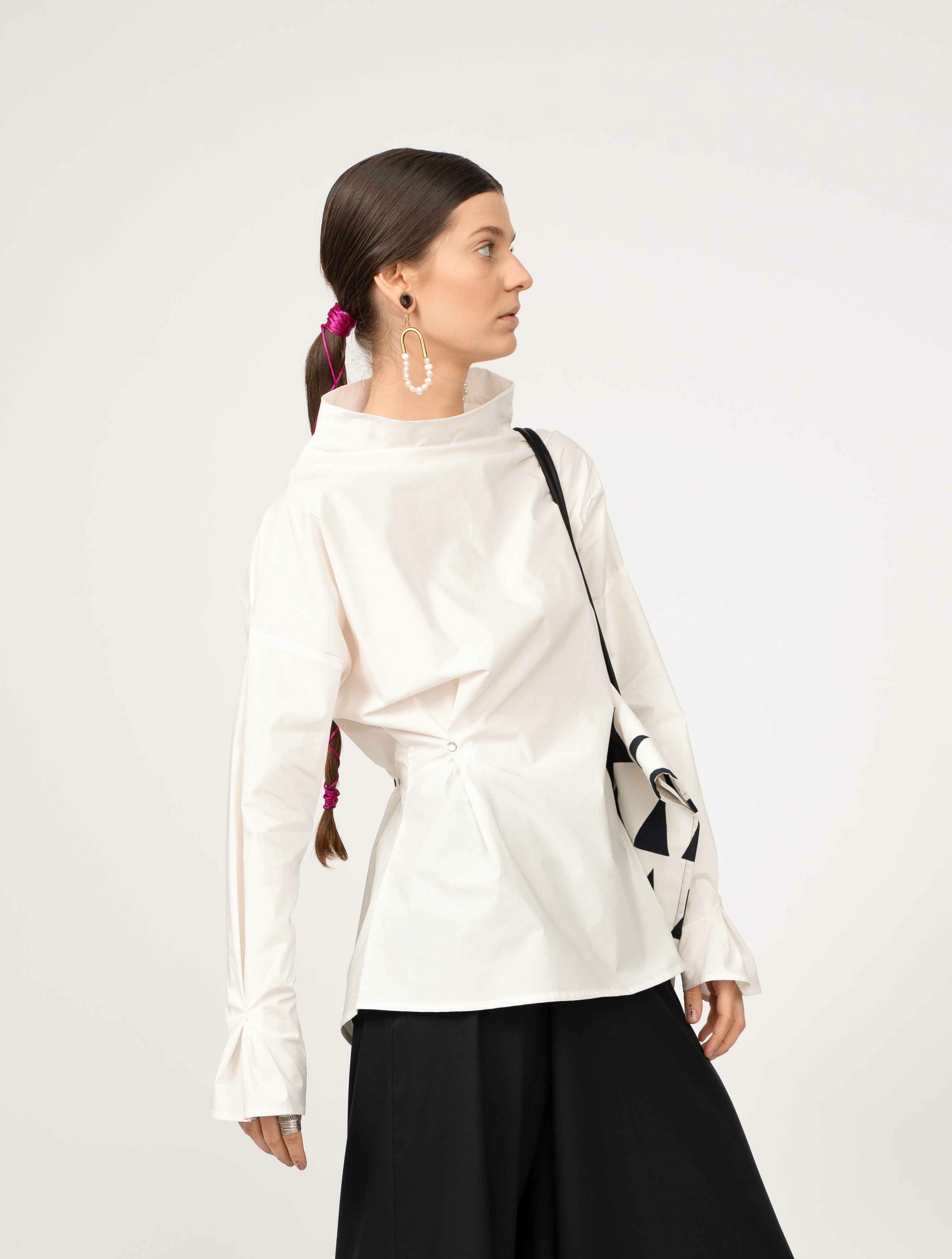 Geometric shirt with snaps