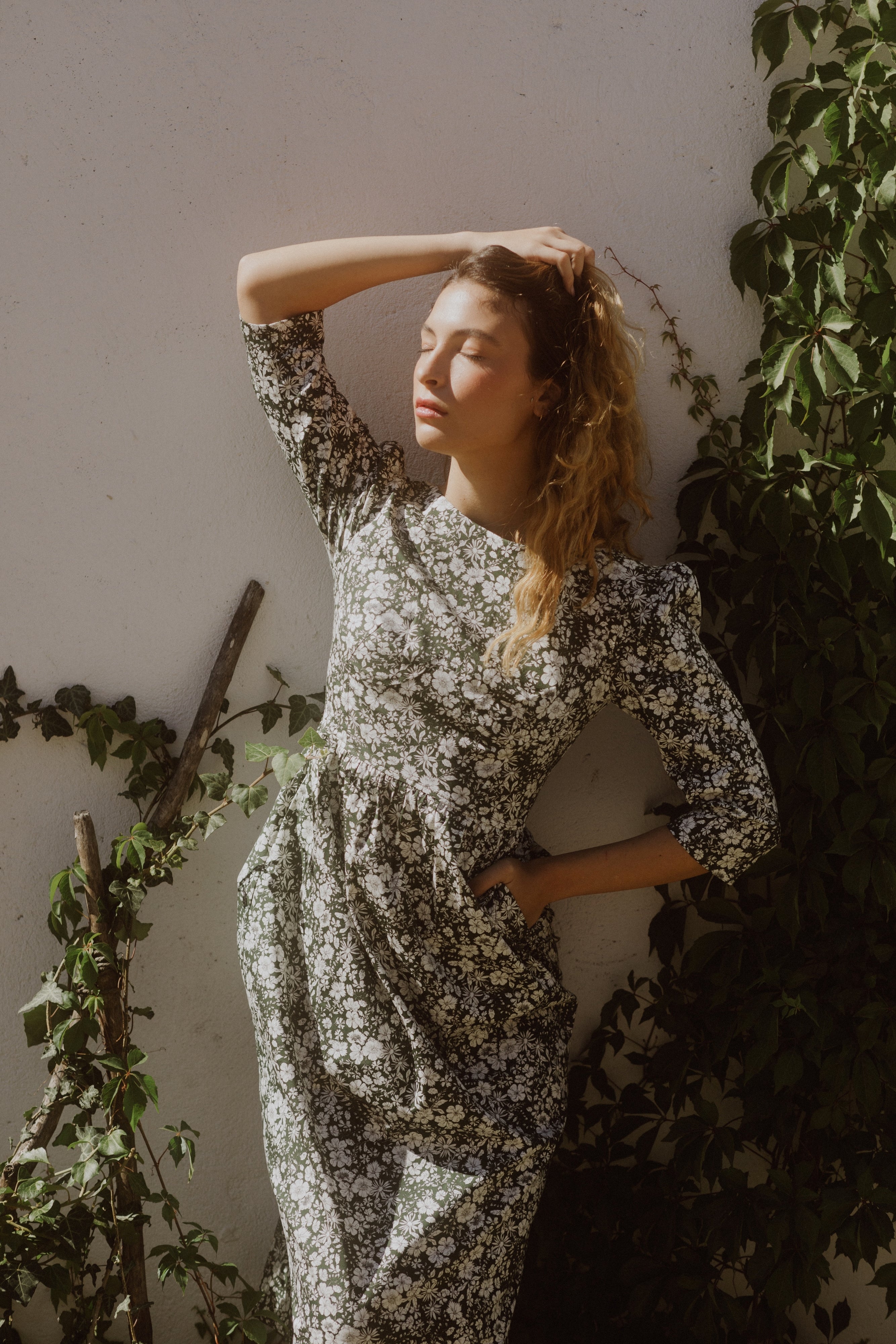 Anais Bateau Neck Dress with Corset Seam Details / Forest Green and Milky White Floral Cotton
