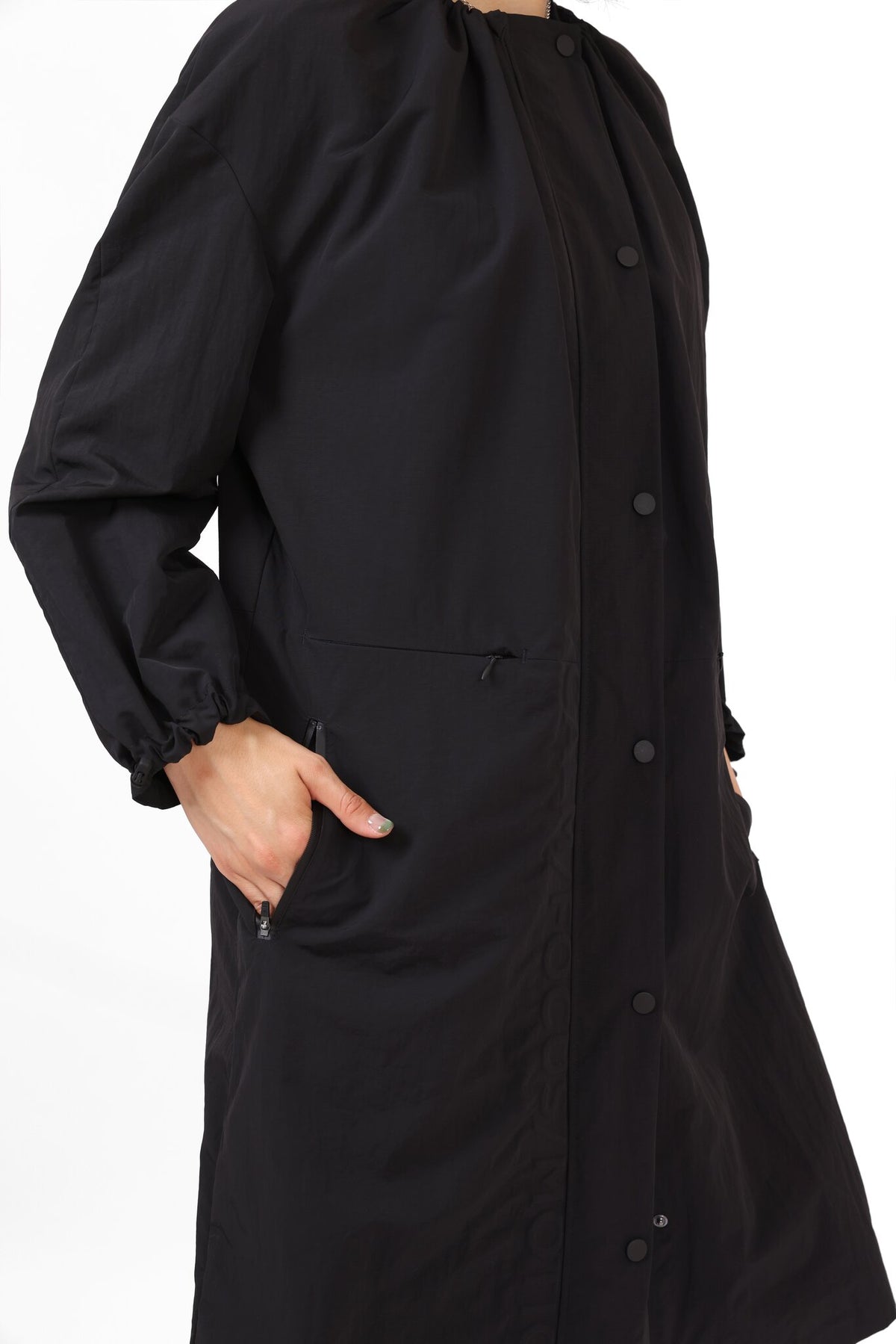 WOMEN’S COAT
