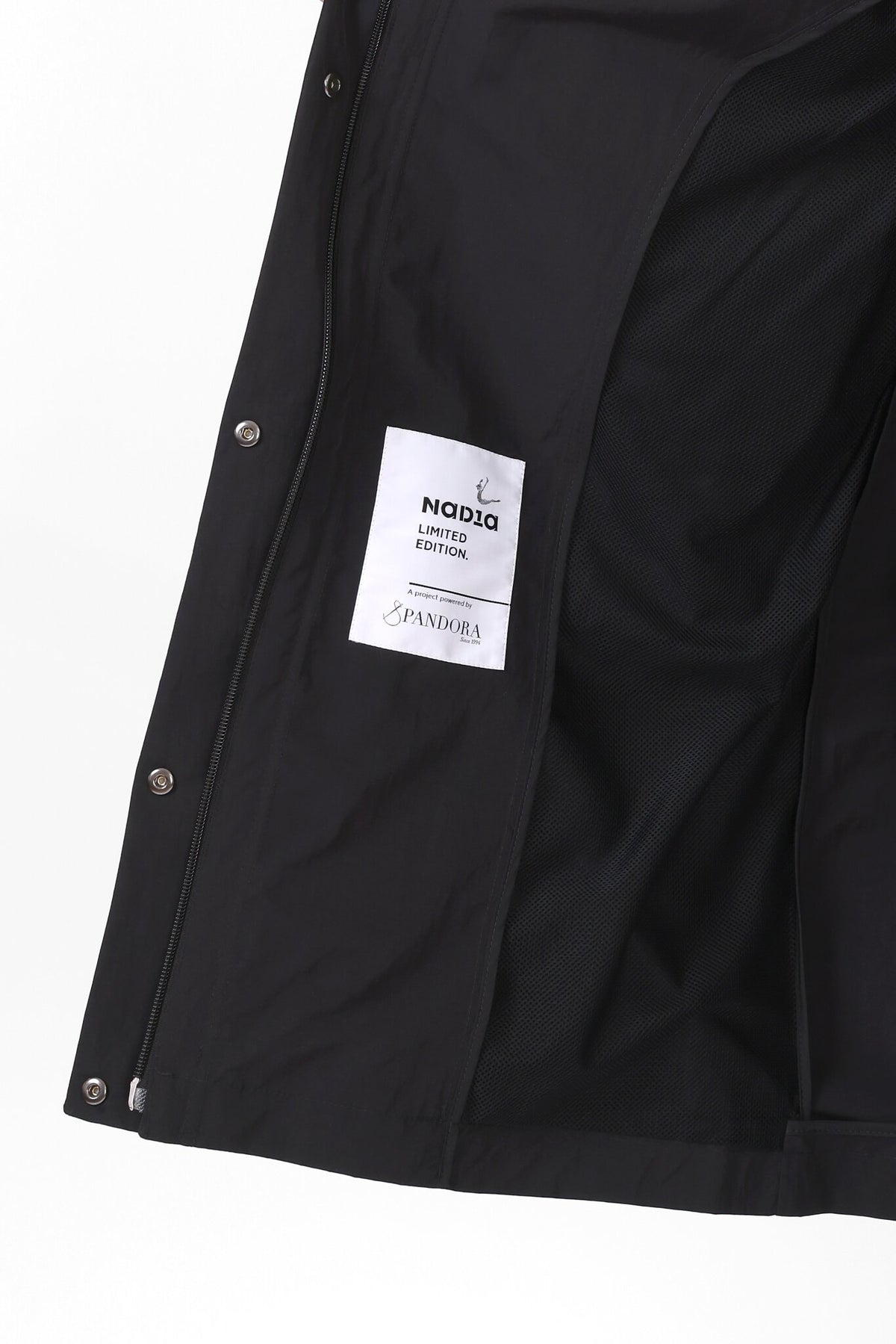 WOMEN’S COAT