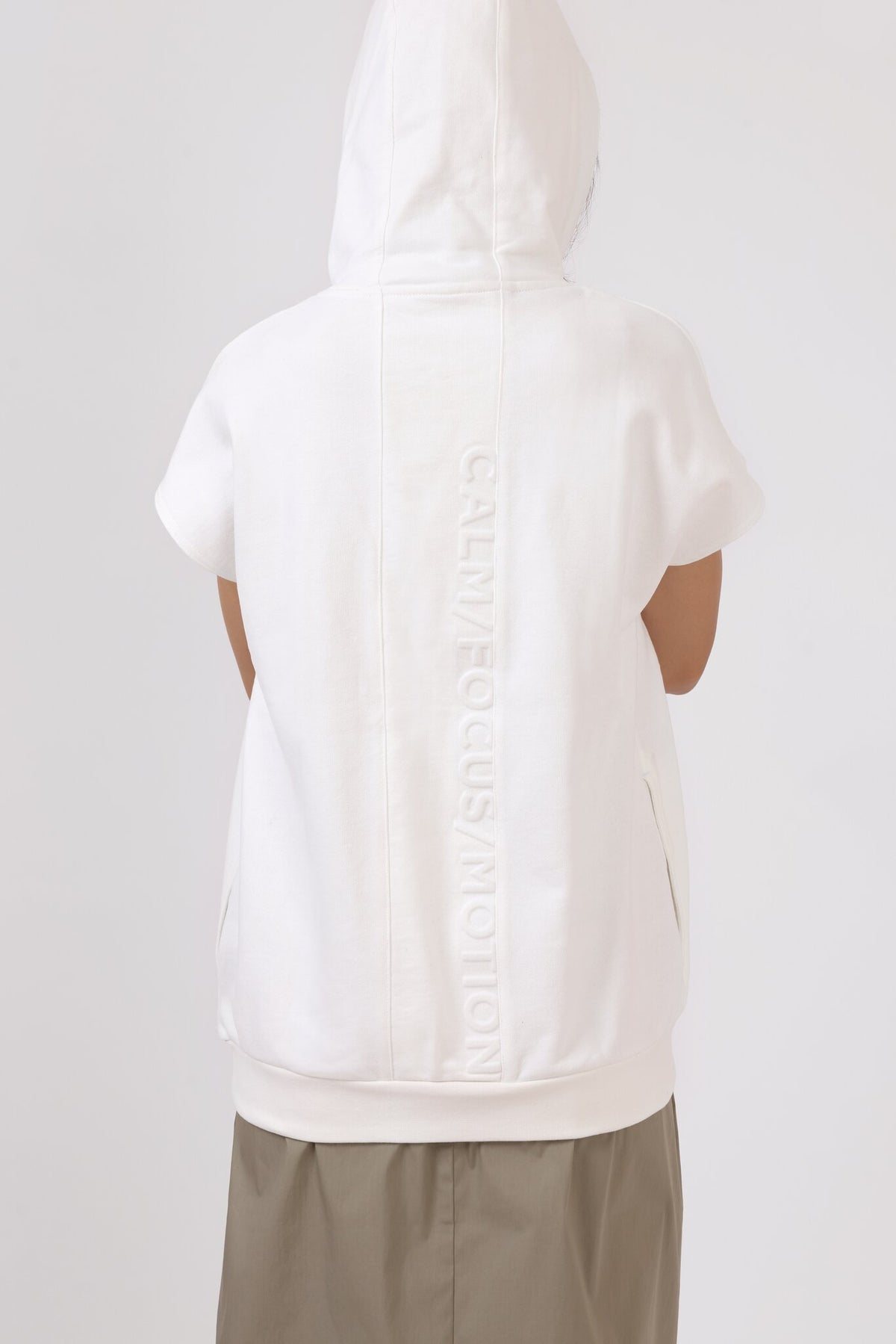 UNISEX SLEEVELESS HOODIE