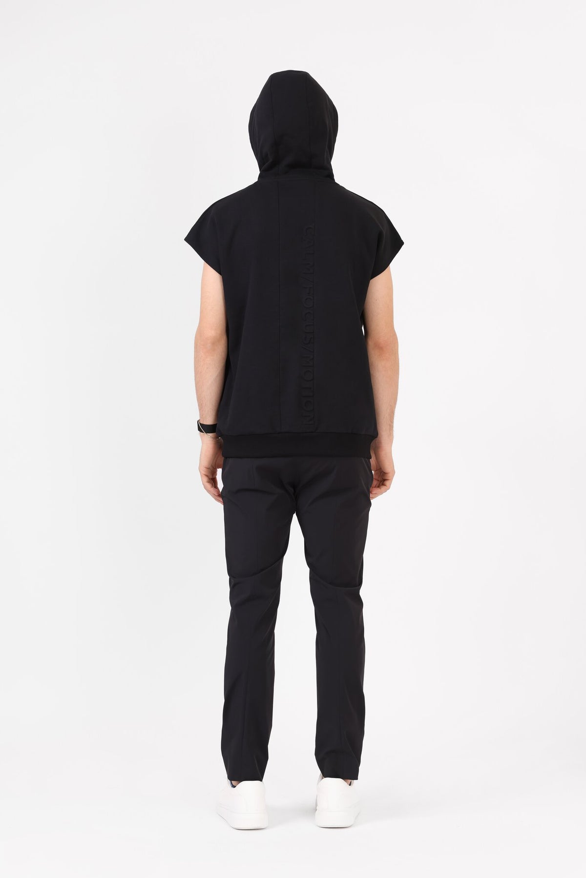 UNISEX SLEEVELESS HOODIE