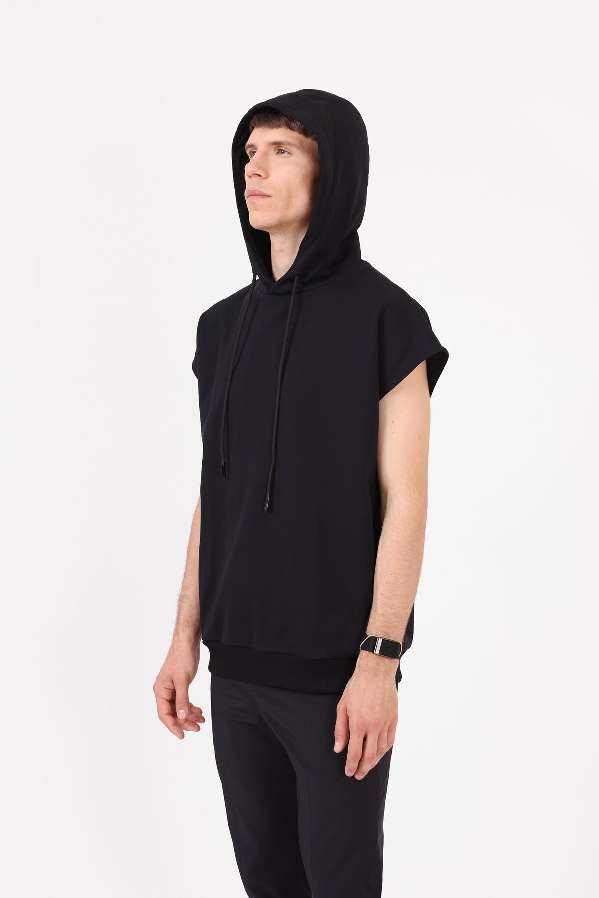 UNISEX SLEEVELESS HOODIE