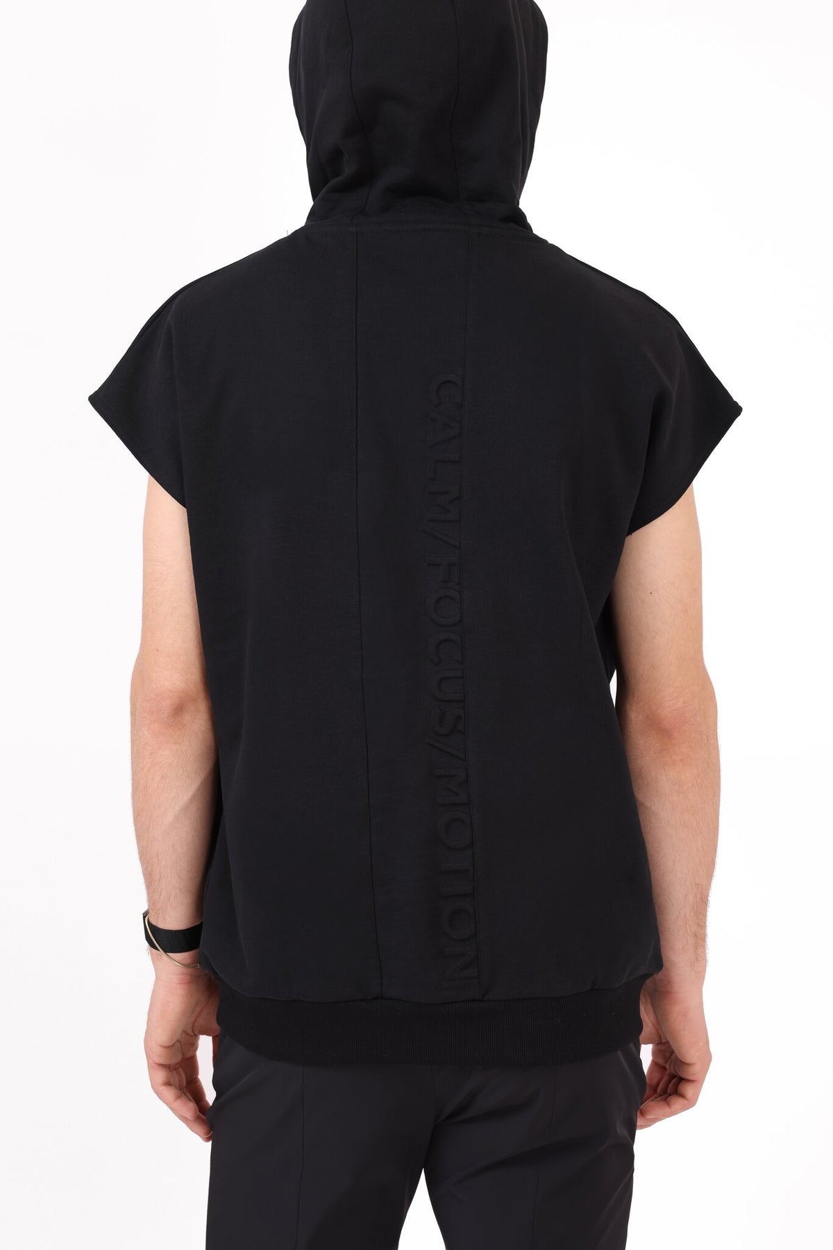 UNISEX SLEEVELESS HOODIE