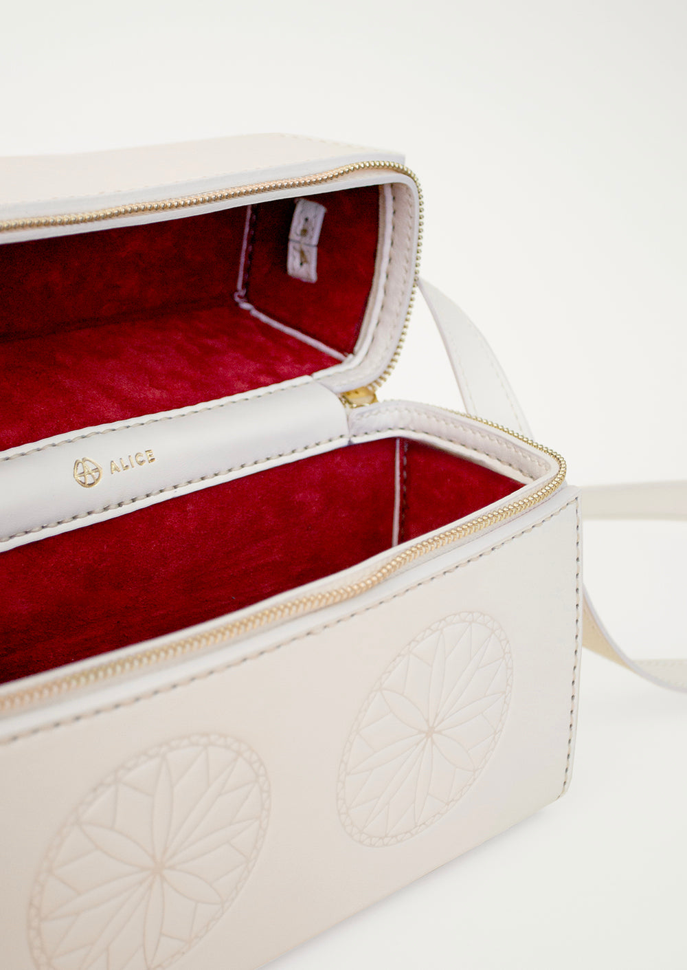 The Heirloom Bag Ivory