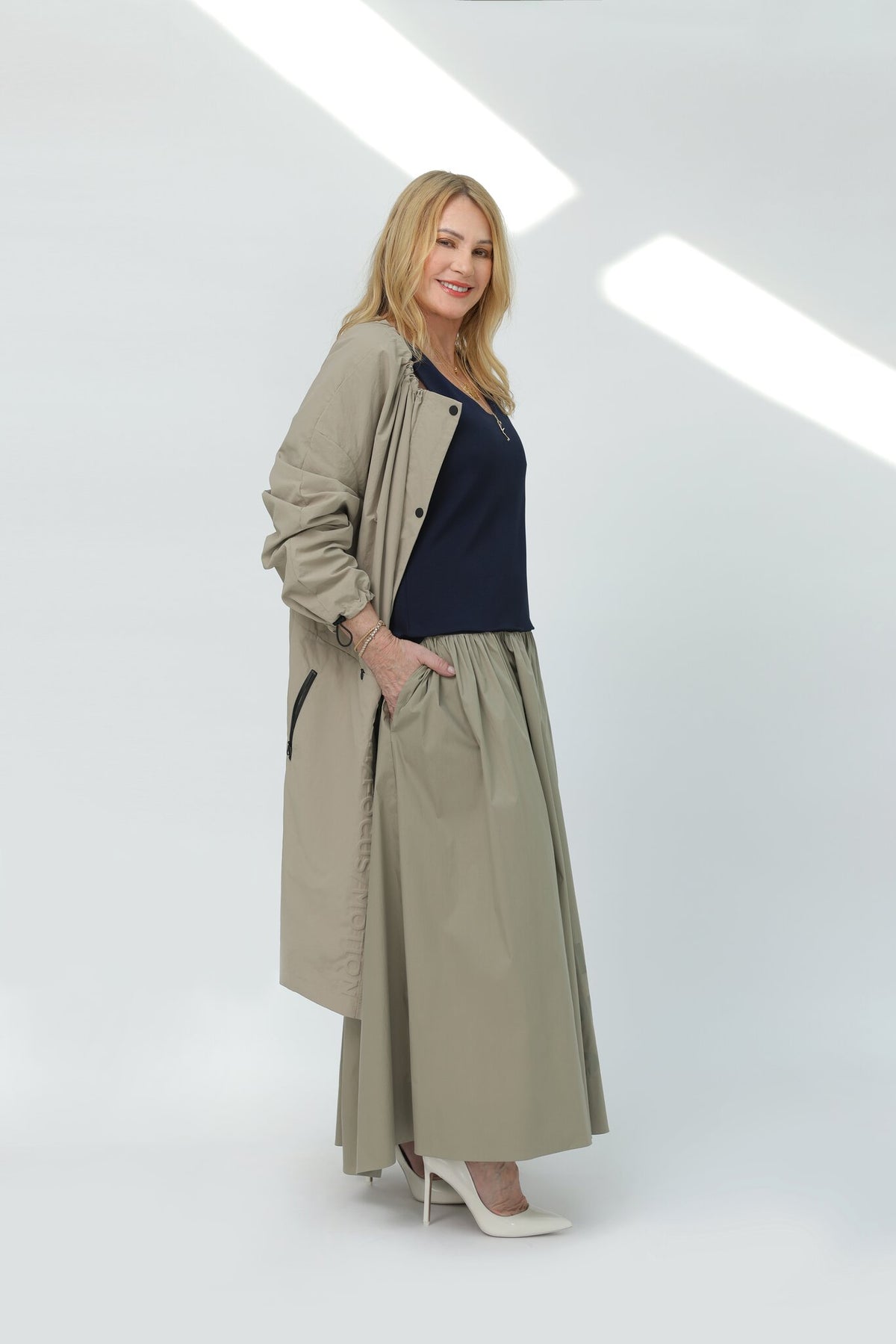 WOMEN’S COAT