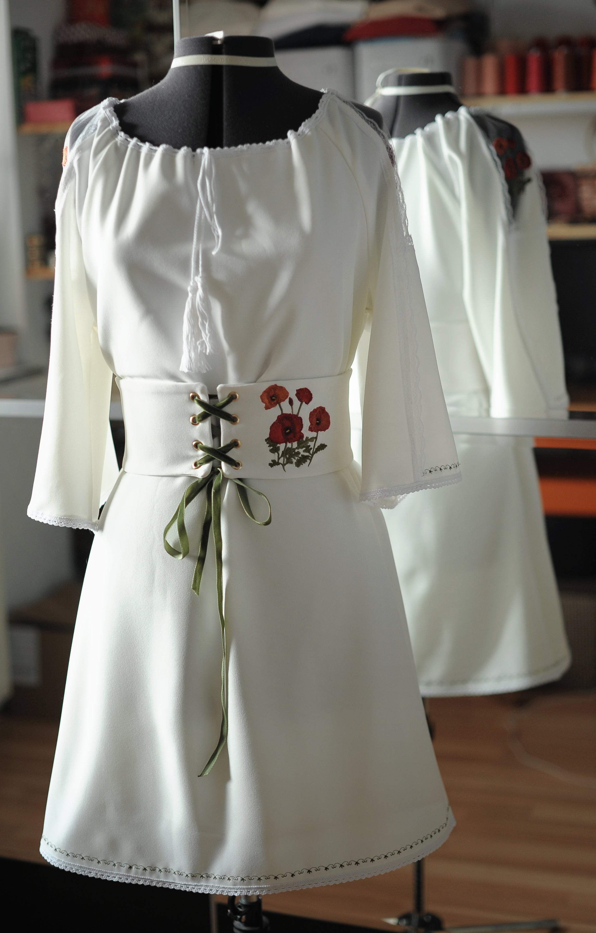 POPPY FIELD FOREVER – IVORY DRESS