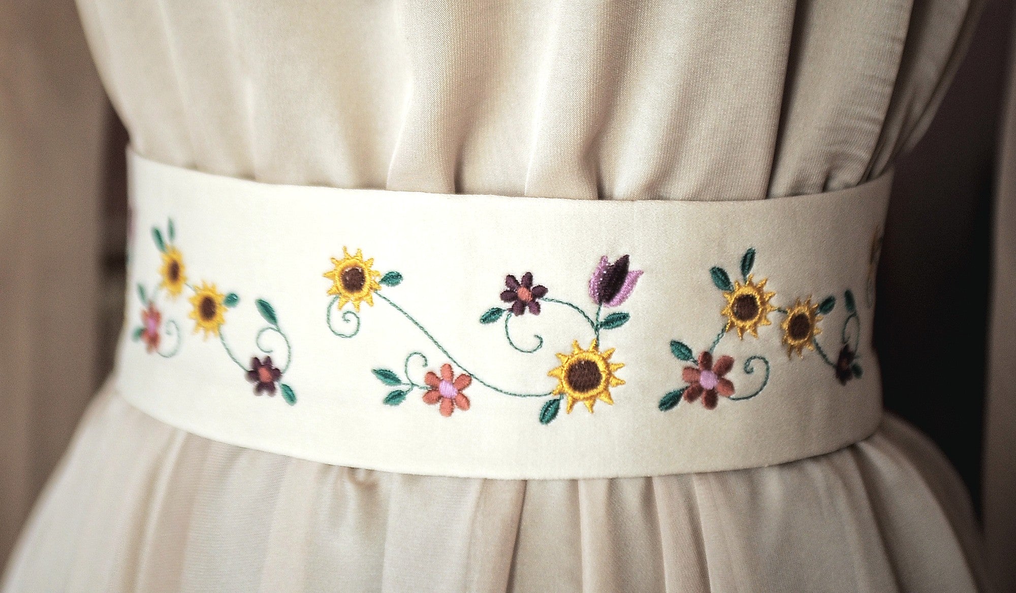 Sunflower Garden Corset Belt