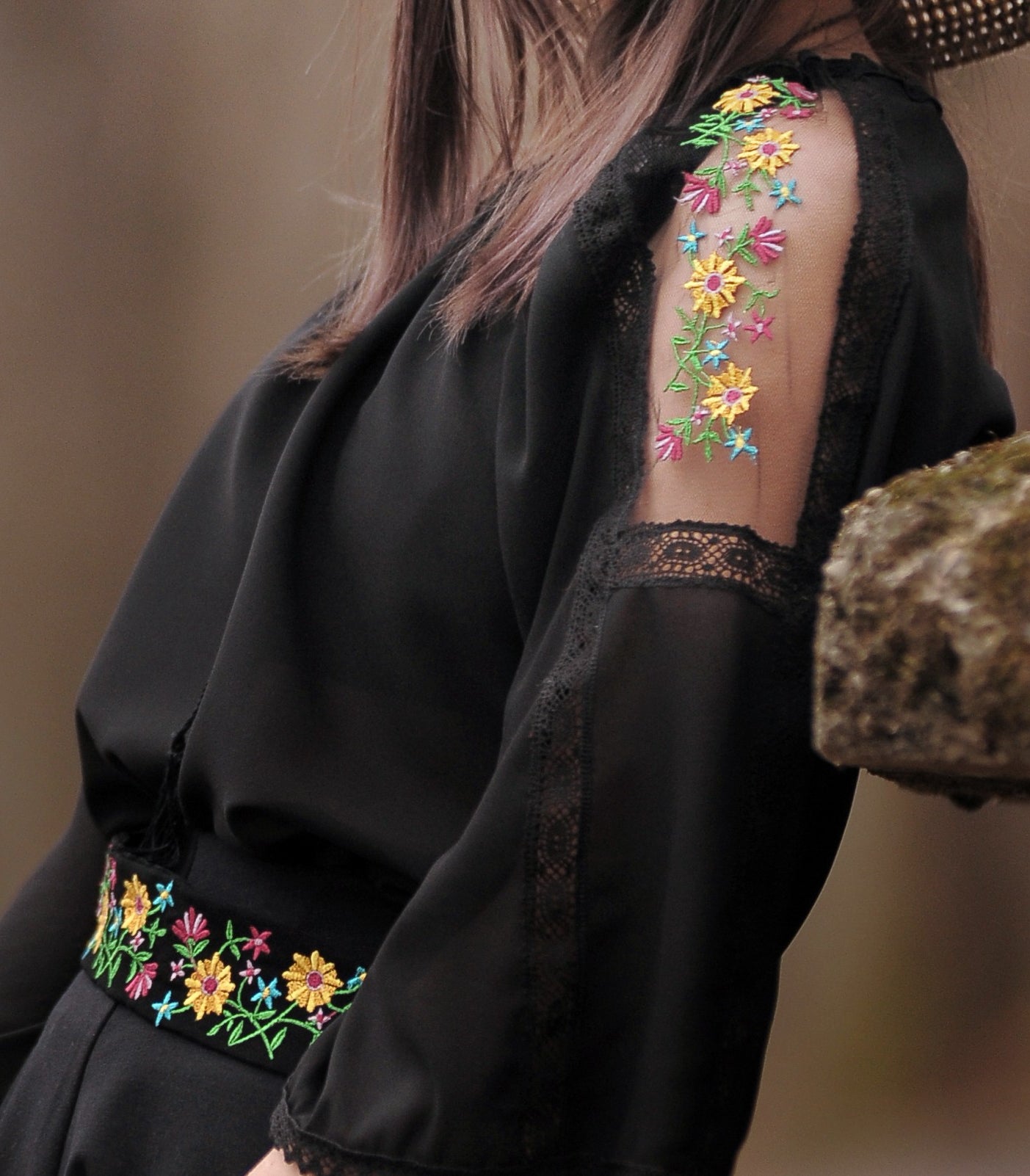 WILD FLOWERS BLOUSE